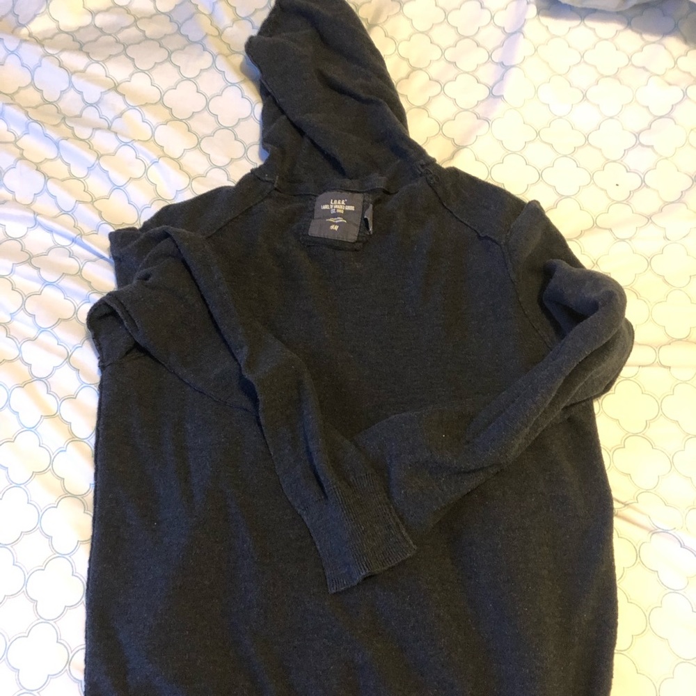 H&M men’s hooded sweater Medium